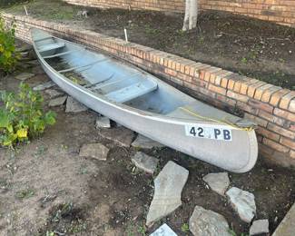 Aluminum canoe Including orrs