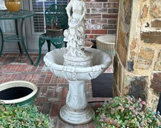 Bird bath 