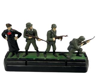 Britain Miniature Soldiers Lead German 4 Figure Set