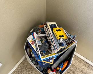 a lot of legos, some are together but it's mostly loose pieces