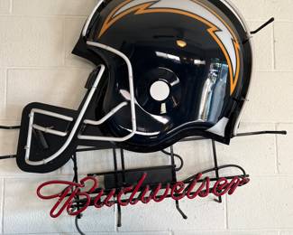 Chargers beer wall decor (1/2)