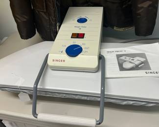 SINGER MAGIC PRESS