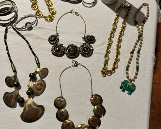 Amazing vintage jewelry. This is just a start to posting. 