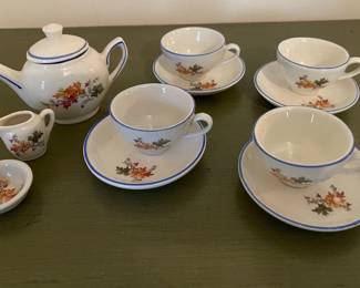 Full setVintage Childrens Tea Set