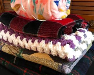 Lot Of Six Throw Blankets 