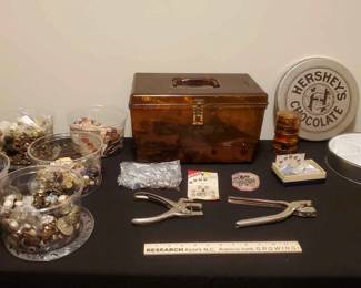 Buttons, Snaps And Snap Rivet Tool