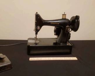 Spartan The Singer Manufacturing Co. Sewing Machine 