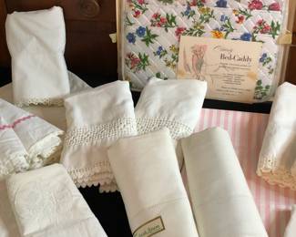 Lot Of Vintage Bed Linens 