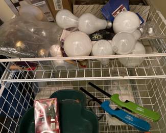light bulbs 
