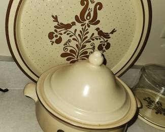 A very large collection of Pfaltzgraff 'Village' Pottery. 