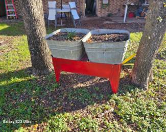 Washtub set up, bring some muscle to move it