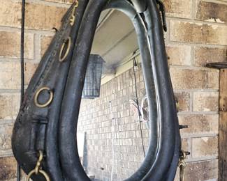 Holster decor with mirror