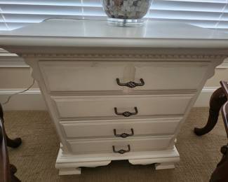 Lexington Accent Table