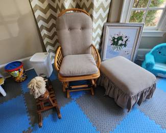 Glider and Ottoman