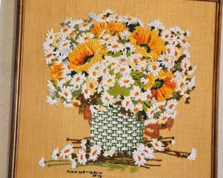 Vintage Framed Daisy Crewel Embroidery