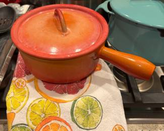 Flame Orange Descoware Enameled Cast Iron Saucepan - 7B