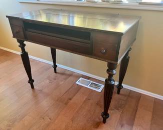 Colonial Manufacturing Company Writing/Spinet Desk