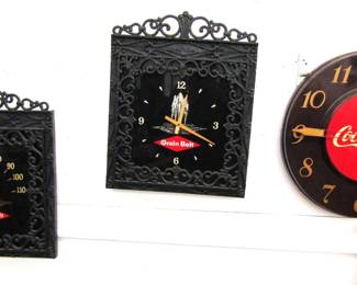 Vintage GRAIN BELT BEER Wall Clock                          GRAIN BELT BEER Thermometer                                        Coca-Cola clock                                                   
