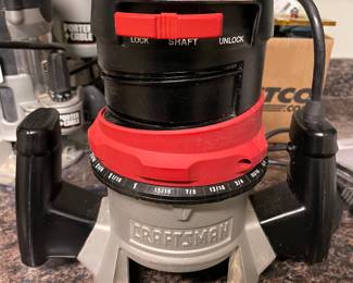 Craftsman router