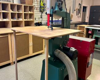 Grizzly 14" Band saw with custom made base, extra blades and custom table
