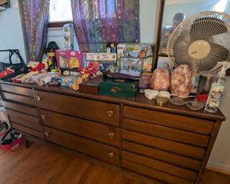 Midcentury Dress - There is matching end tables, large dress, two side tables and a mirror