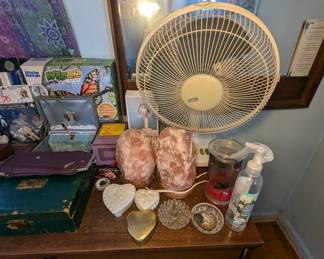 Himalah Salt Lamps, Fan, Ring Holders and Heart Boxes