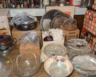 Serving Dishes and Trays