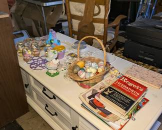 Coffee Table and Easter Stuff