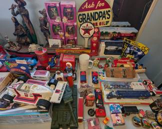 Texaco Collecable Toys - Disney Toys