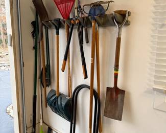 Misc yard equipment