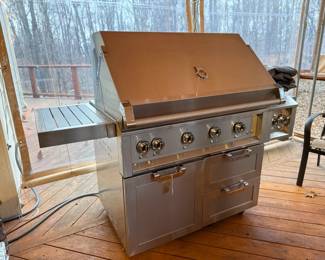 Hestan Free-Standing 42