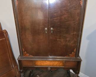 Antique Radio