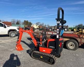 UNUSED KUBOTA K0085 MINI EXCAVATOR