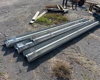 16 PCS OF METAL GUARD RAIL
