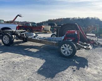 NISSAN TITAN XD DISPLAY CHASSIS, FRAME, MOTOR, TRANS