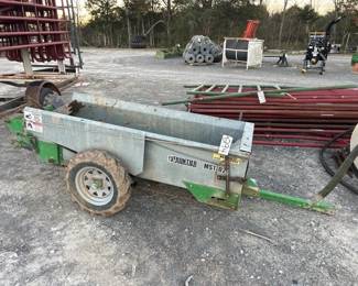 FRONTIER MS1102 MANURE SPREADER
