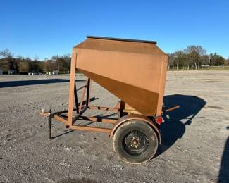 1 TON PORTABLE FEED BIN