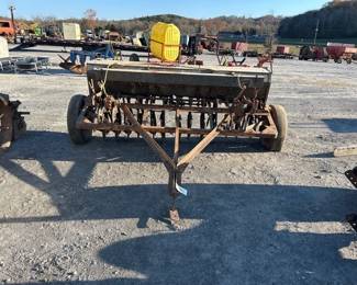 MINNEAPOLIS MOLINE GRAIN DRILL