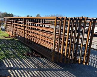 HD 24 FREESTANDING FENCE PANEL, 10X BID