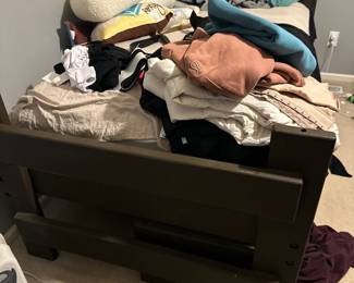 Men’s & women’s clothing