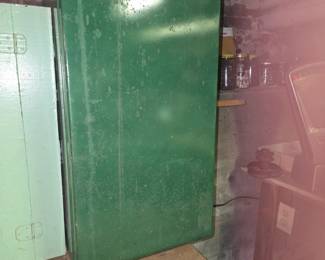 metal kitchen cabinet