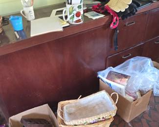 Credenza
$50