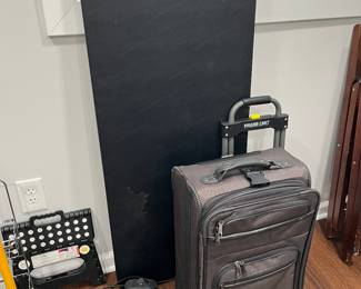Luggage and folding table