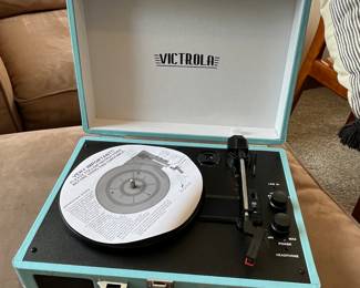 Victrola suitcase record player