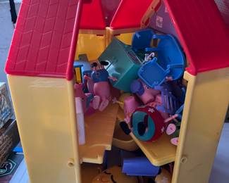 Peppa Pig folding house