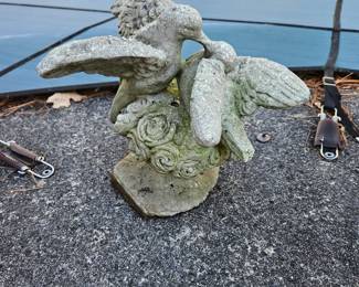 Two Doves Garden Statue 