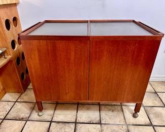  MCM  Danish Rosewood Bar Cart Trolley 
By Niels Erik Glasdam Jensen 