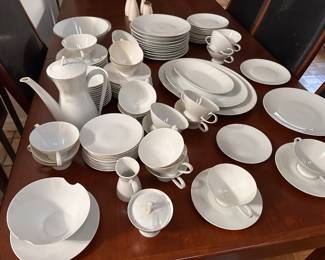 RosenThal China
93 pcs. 
