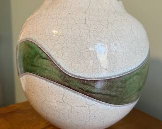 Vase by Grand Rapids artist Scott Berman.
