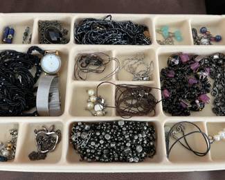 Large selection of costume jewelry, much vintage.